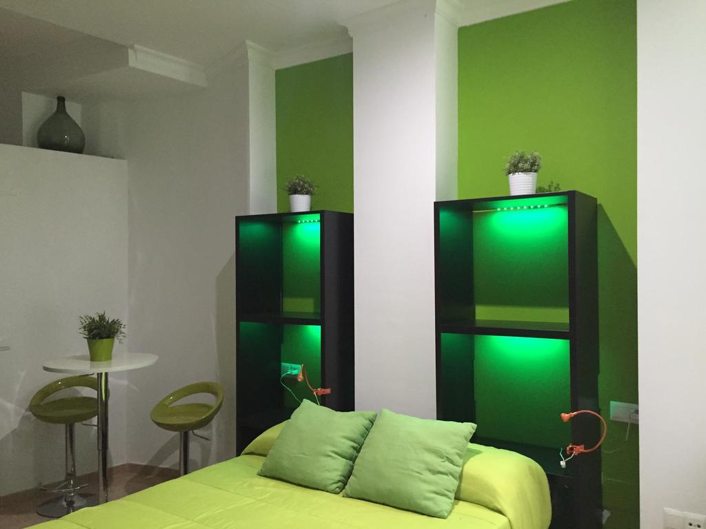 Apartamentos Gold Málaga Camera foto