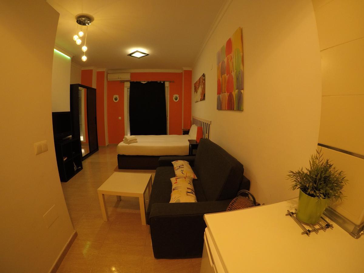 Apartamentos Gold Málaga Esterno foto