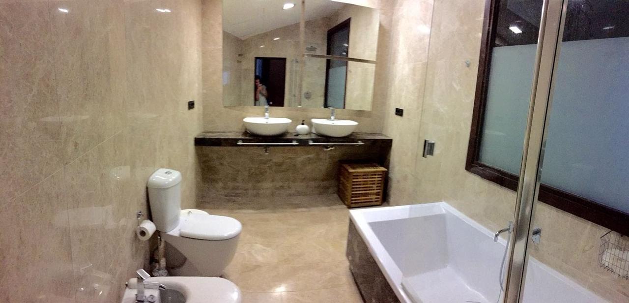Apartamentos Gold Málaga Esterno foto